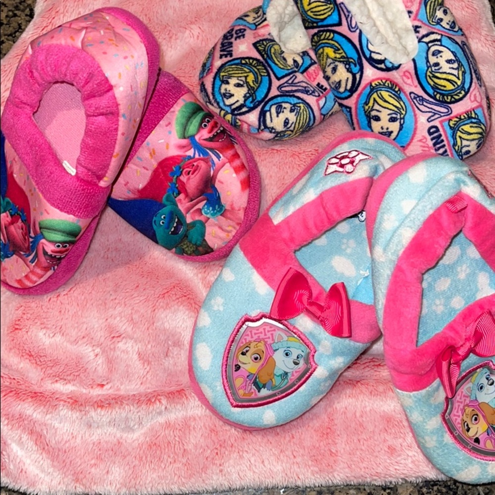 3 pairs slippers  Paw Patrol, disney and trolls.